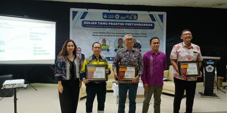 Merdeka Copper Gold Bagikan Ilmu Dan Pengalaman Kepada Mahasiswa UNG Lewat Merdeka Belajar