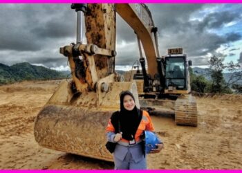 Felni Ruiba, Perempuan Pohuwato Yang Menjadi Operator Excavator PGP
