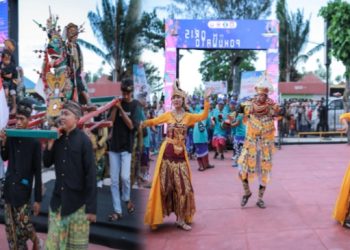 Carnaval Budaya Multi Etnis dan Marching Band Meriahkan Pembukaan FPPC 2025