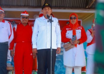 Kirab Merah Putih Sepanjang 80 Meter Warnai Peringatan HUT RI ke-80 di Kecamatan Randangan