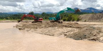 YR Team Bantu Masyarakat Hulawa dengan Normalisasi Sungai