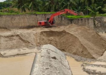 Petani Buntulia Keluhkan Sedimentasi, Hanya YR yang Peduli