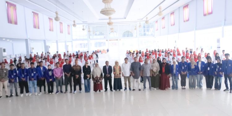 Plt. Rektor Hasman Umuri Buka PKKMB UNIPO 2026